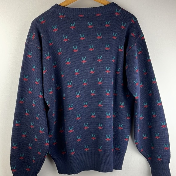 Vintage IZOD 100% Wool Men Crew Sweater SZ M Blue with Red/Green Pattern - Picture 7 of 11
